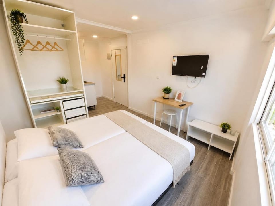 Exclusive Studio Kitchenette e WC Privativo Apartment in Santarém District, Portugal