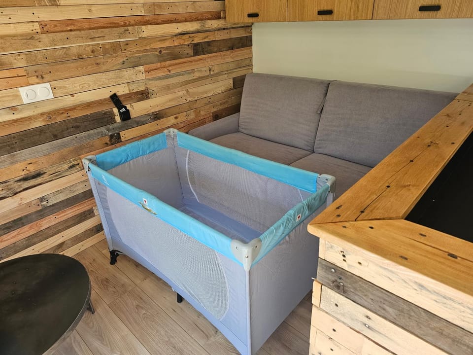 Le Cocon de CADELIA, 4 à 5 personnes, Sans vis à vis Apartment in Cabriès