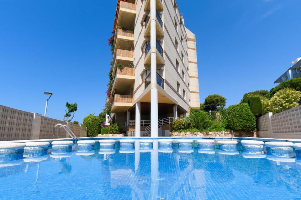 Property building, Swimming pool