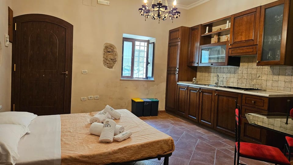 Kitchen or kitchenette, kitchen