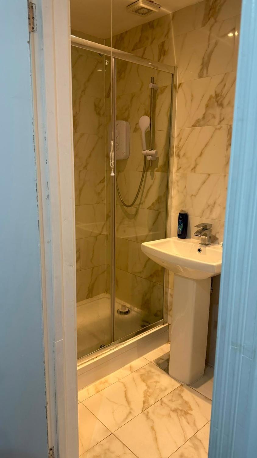 Stylish City Centre Studio Apartment in Wolverhampton