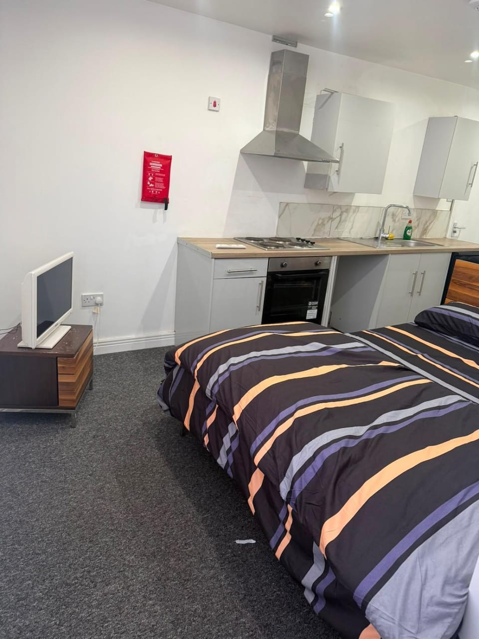 Stylish City Centre Studio Apartment in Wolverhampton