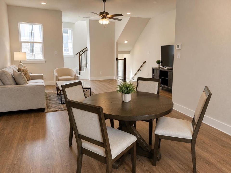 Collin Creek Executive Residences Villa in Plano