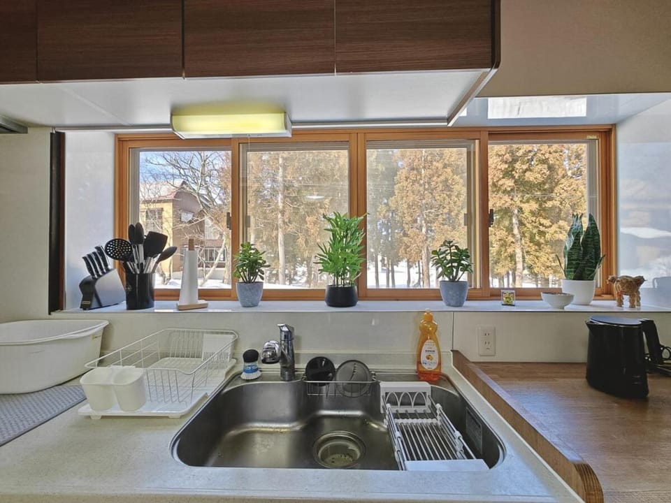 Shin Shin Retreat - Your perfect Myoko escape Chalet in Nagano Prefecture