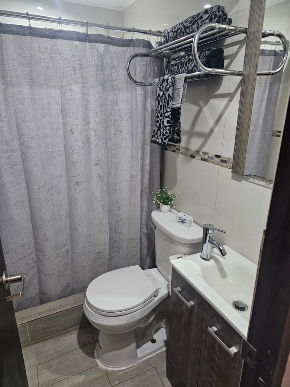 Mjac luxury vacation habitacion en cond la posada Apartment in Carolina