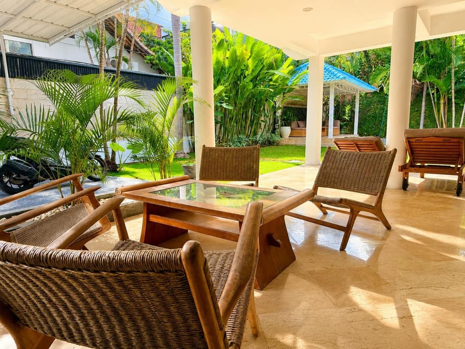 Seating area