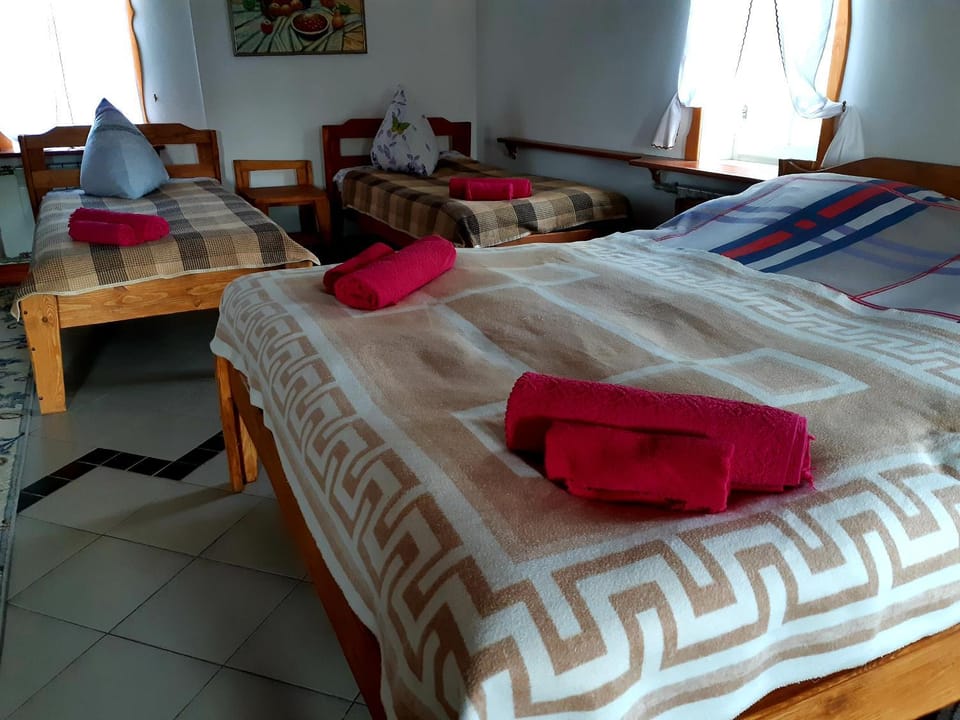 Bed, Photo of the whole room