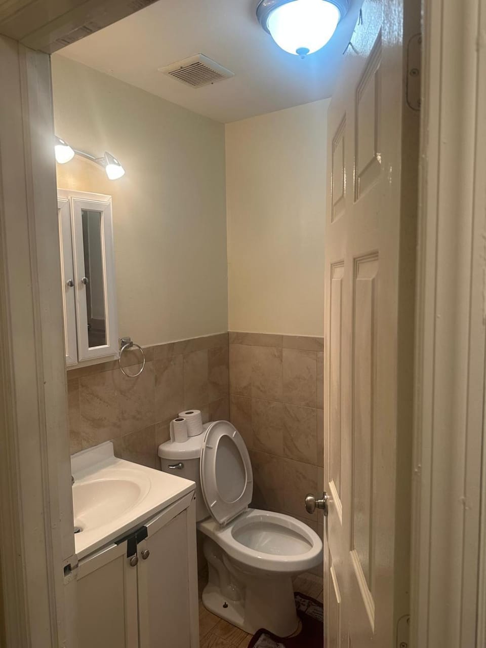 Divine Villa 67 Sherman Ave Vacation rental in Newark
