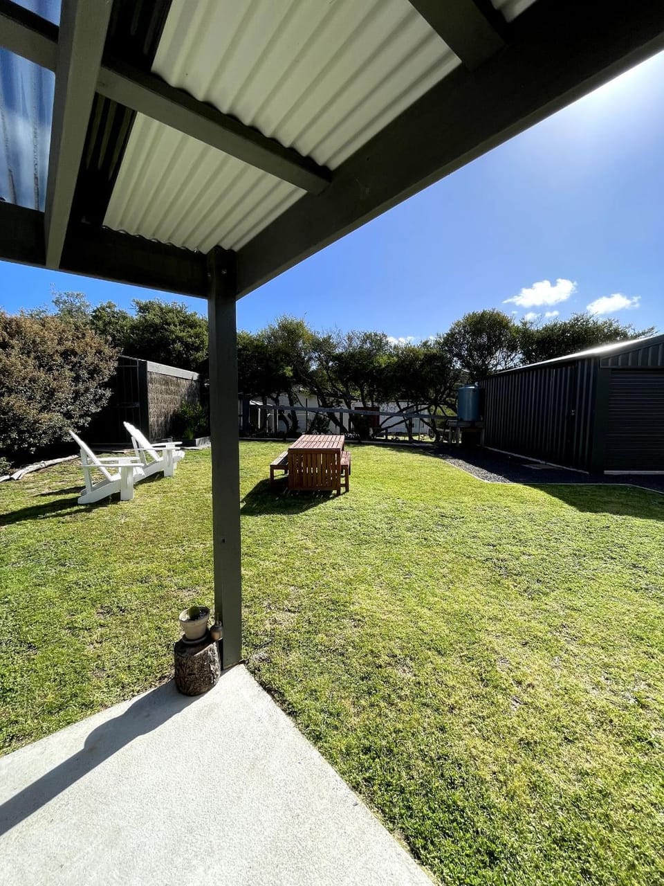 Sea Breeze on McIndoe House in Venus Bay