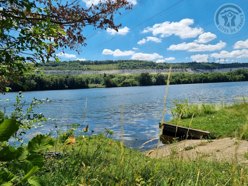 Villa spacieuse avec spa et jardin privé - Proche Paris - FR-1-527-67 House in Île-de-France