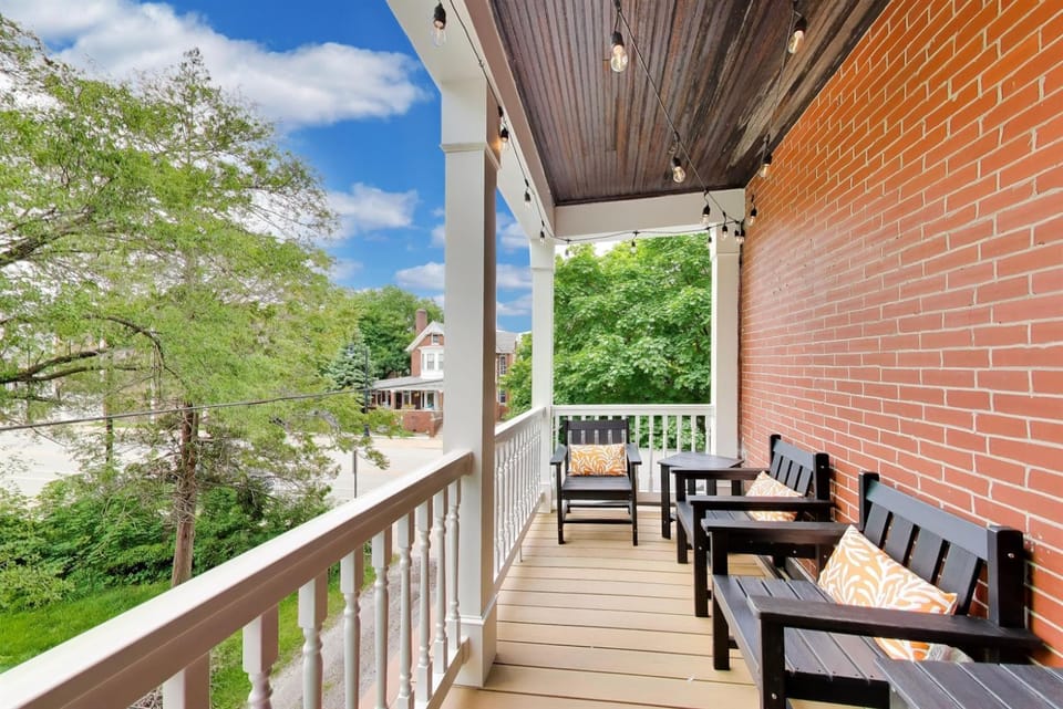 View (from property/room), Balcony/Terrace