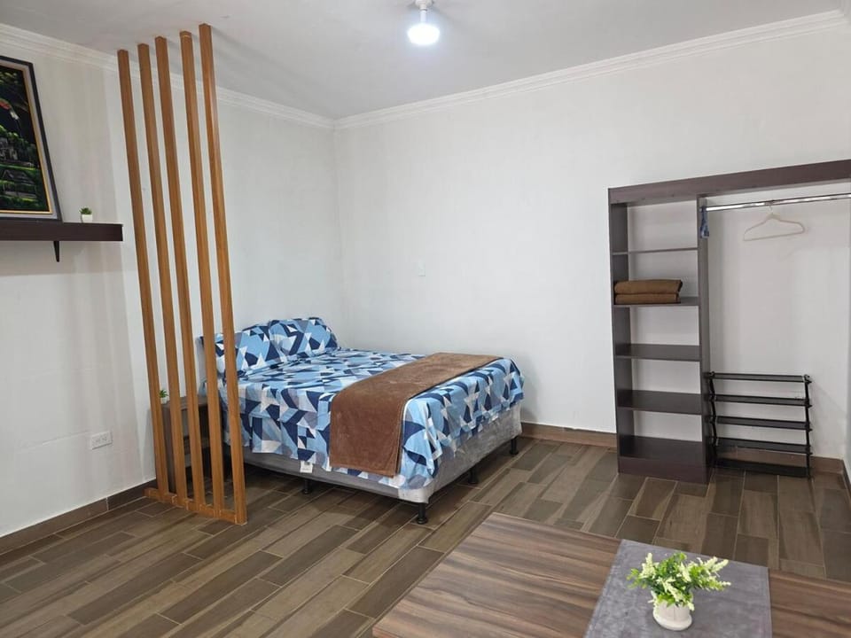 Room in a residential complex across from the airport Apartment in Guatemala