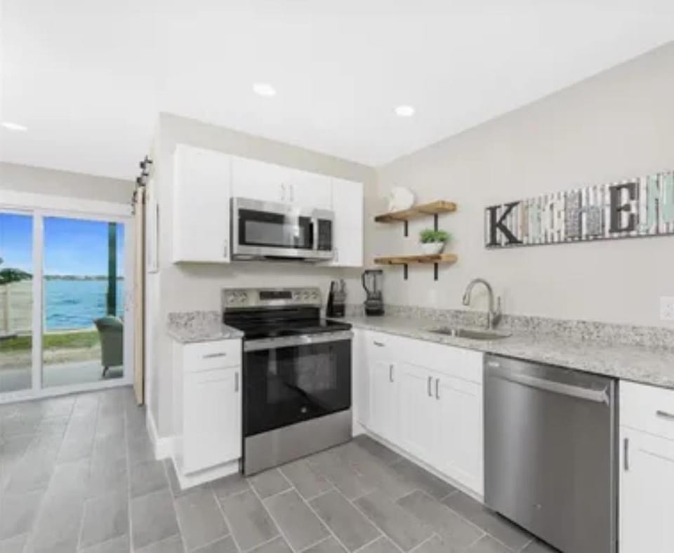 Palm Bay Condos Unit 1B Apartment in Manasota Key