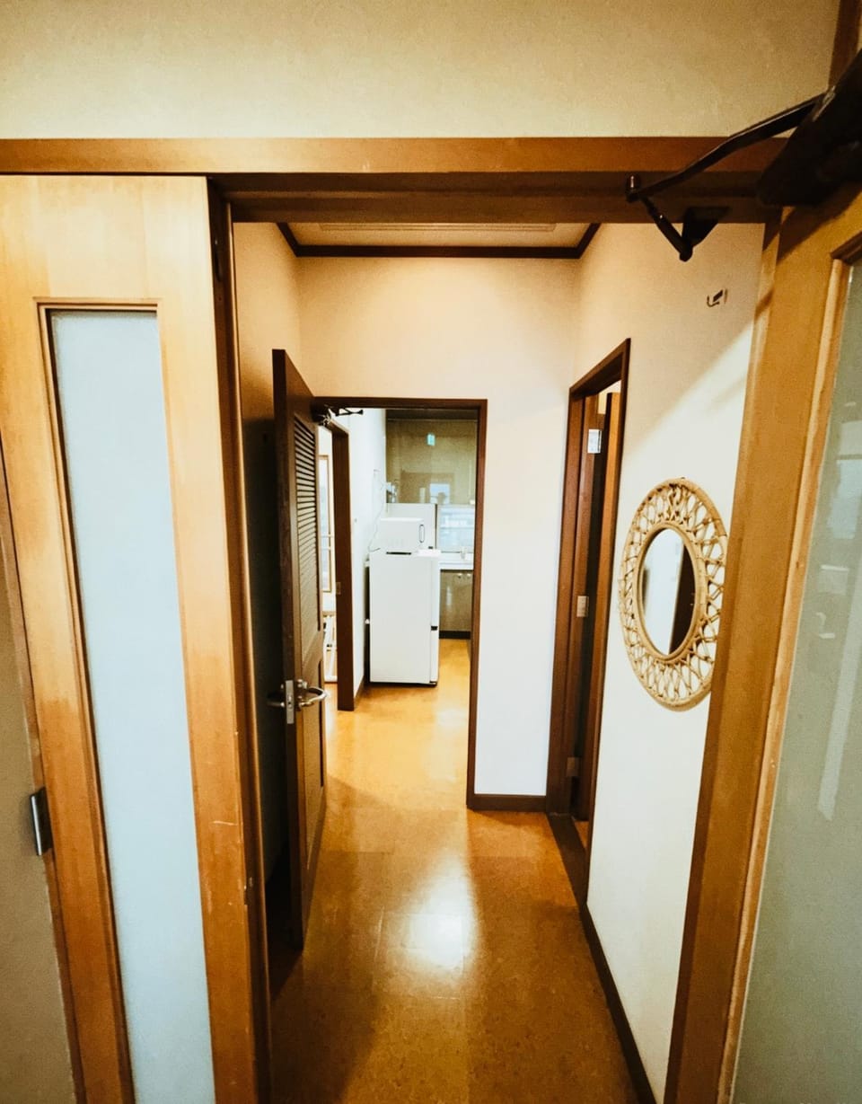 源縁 最大16名様宿泊可能 200m2 Apartment in Osaka
