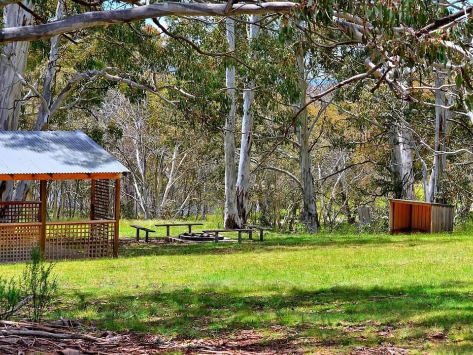 Cabin 5 - Snowy Accommodation Cabin in Adaminaby
