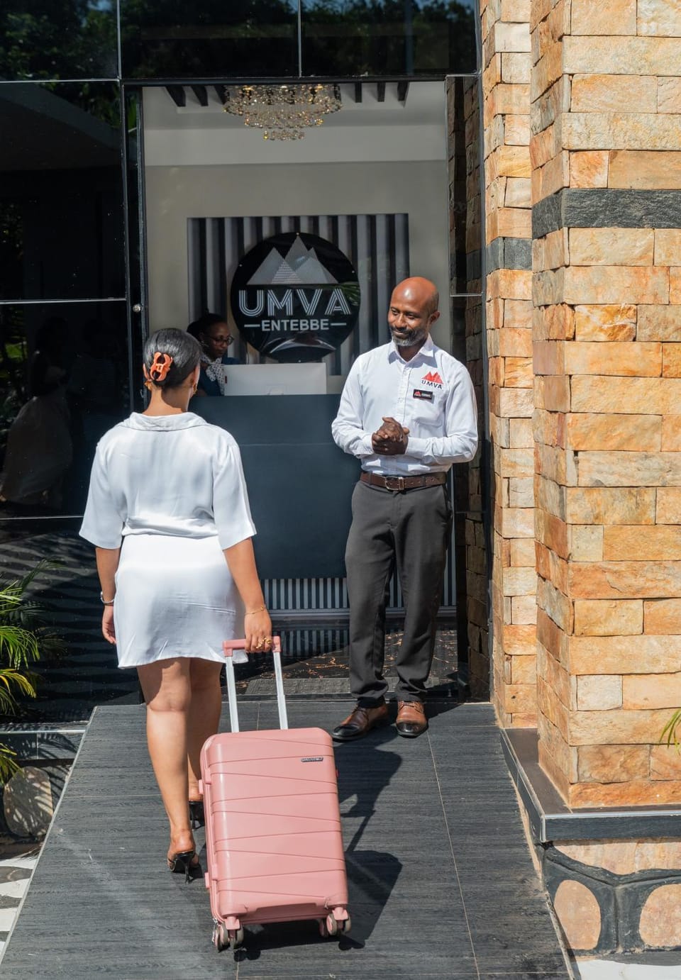 Staff, Lobby or reception, Guests, acessibility