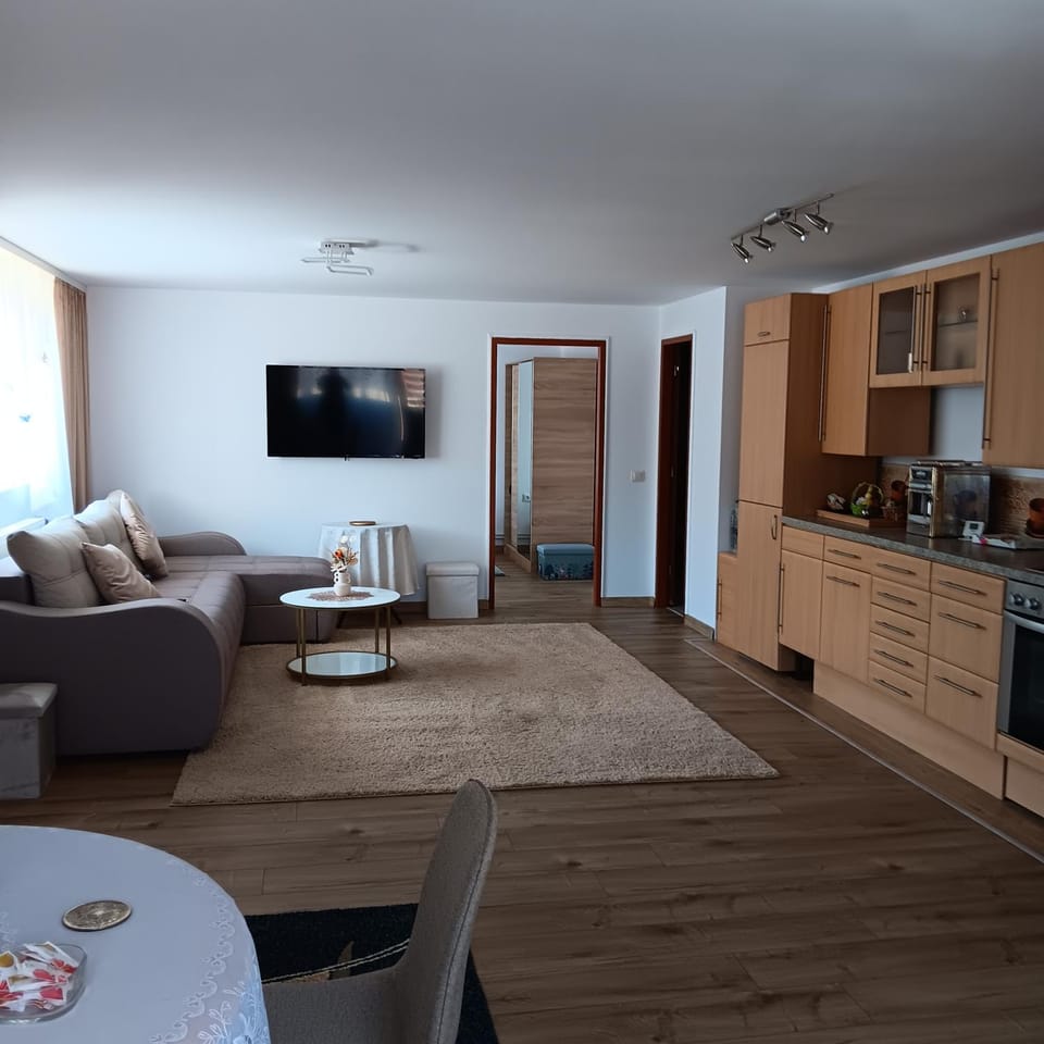 Casa Andy Apartment in Cluj County