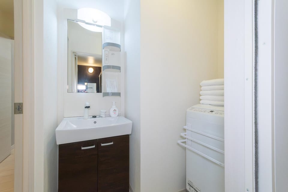 Bathroom, Area and facilities