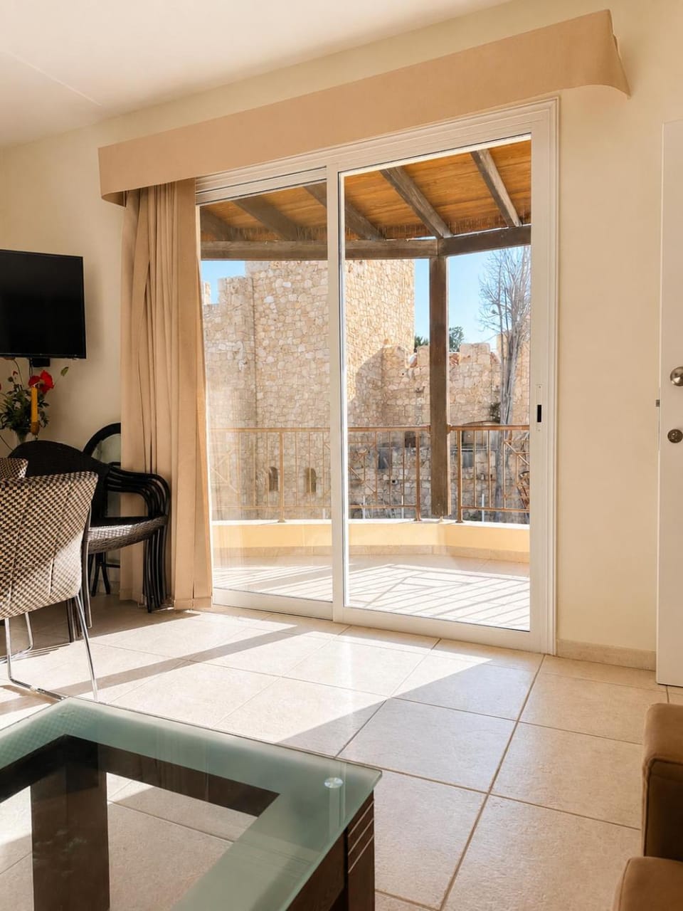 Paphos Eye 360 Roman Hotel, Lighthouse & Sea View Apartment in Paphos
