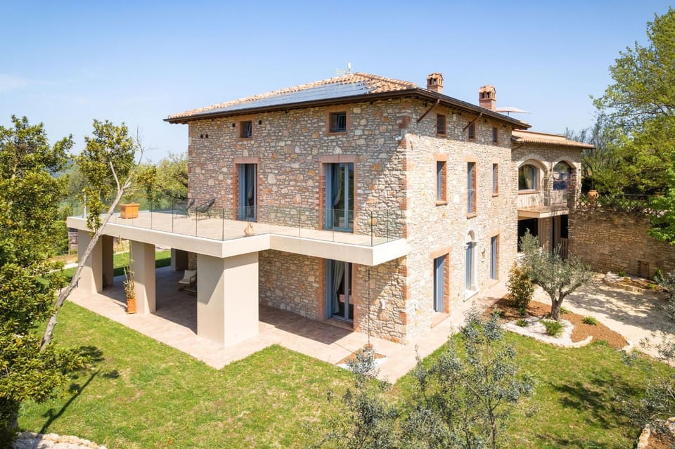 Property building, Spring, Activities, Summer, Kitchen or kitchenette, Spa and wellness centre/facilities, On site, Area and facilities, Swimming pool