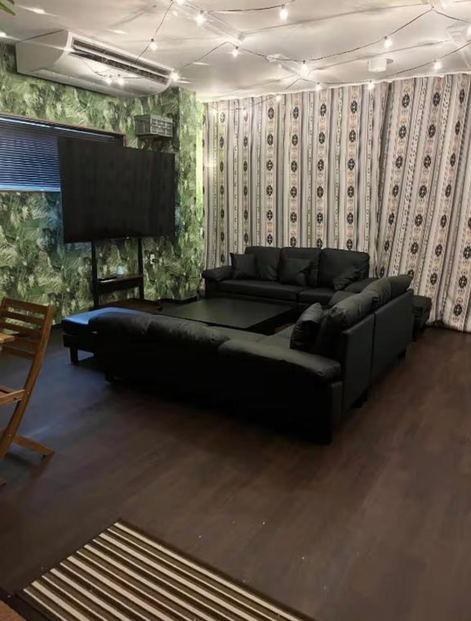 BIZcampBASE最大20名宿泊可能三宮から徒歩5分の2フロア貸切メゾネット Apartment in Kobe