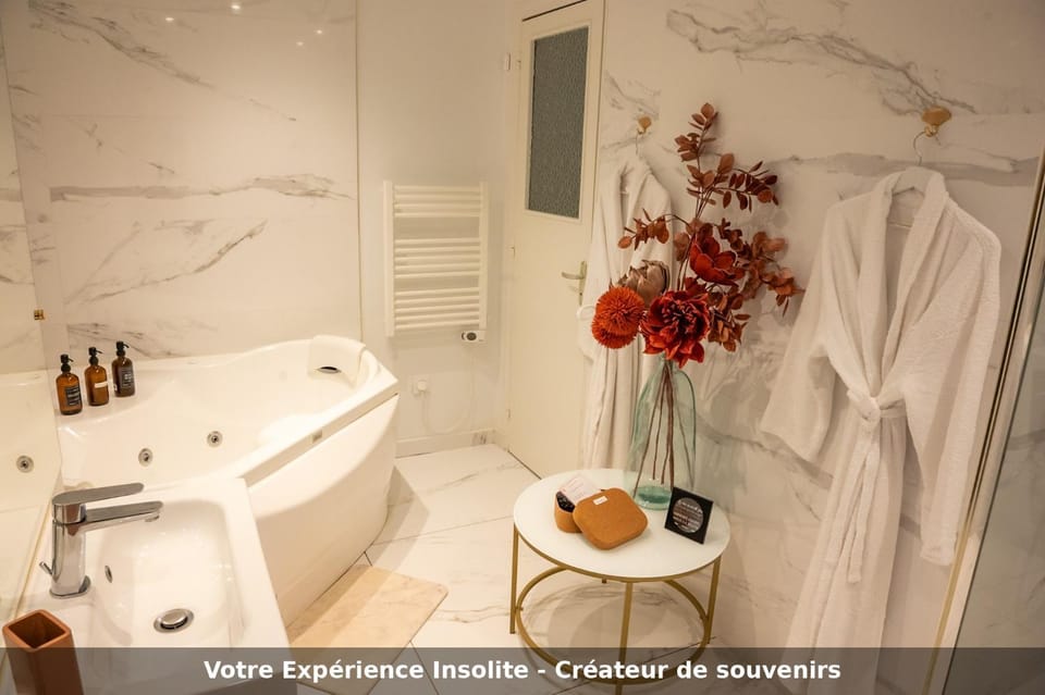 Bathroom, Bath