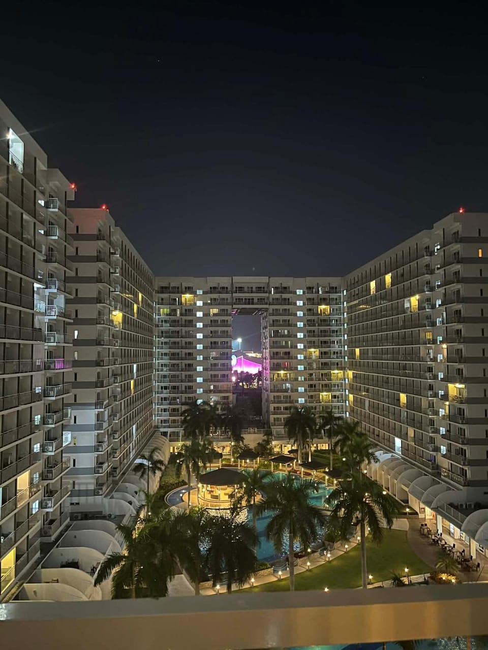 Shell Staycation Hotel in Pasay