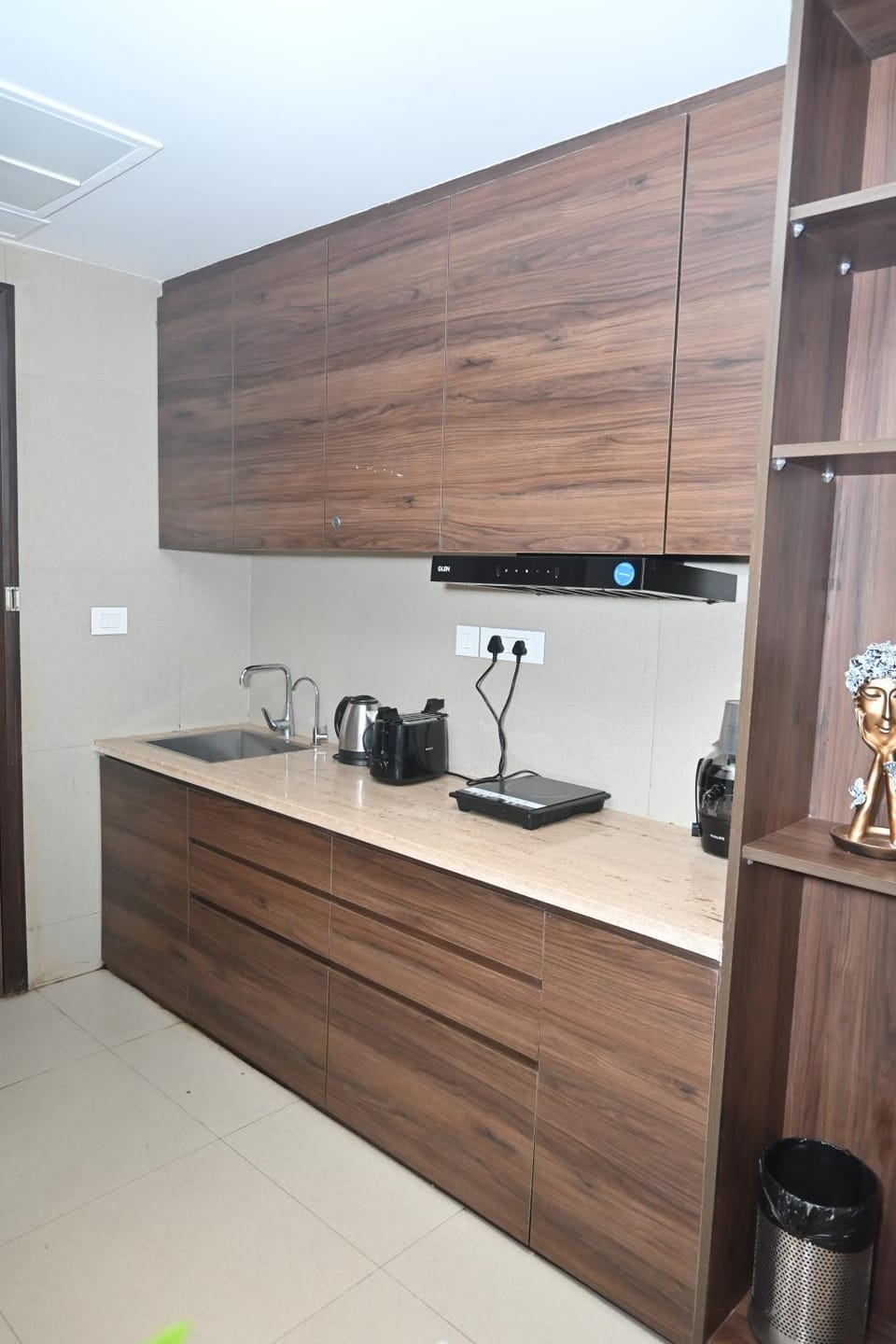 Coffee/tea facilities, Kitchen or kitchenette