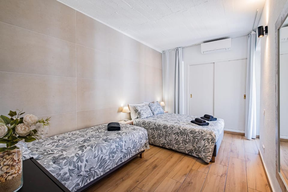 Sunny Stay Near Oura Beach Apartment in Albufeira