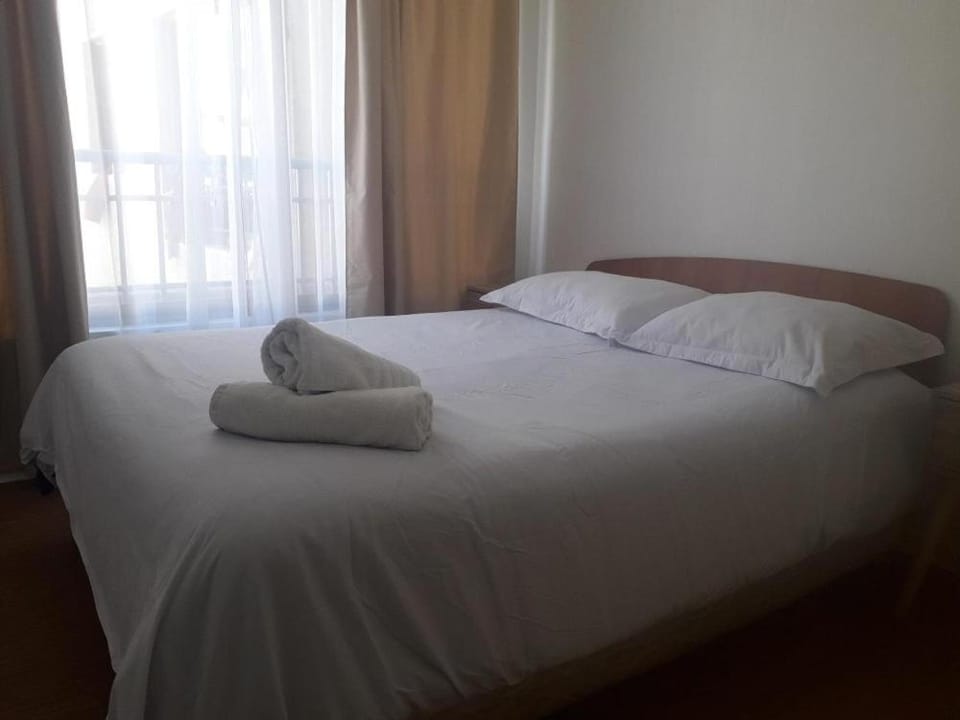 Paseo Bulnes Apartment in Santiago