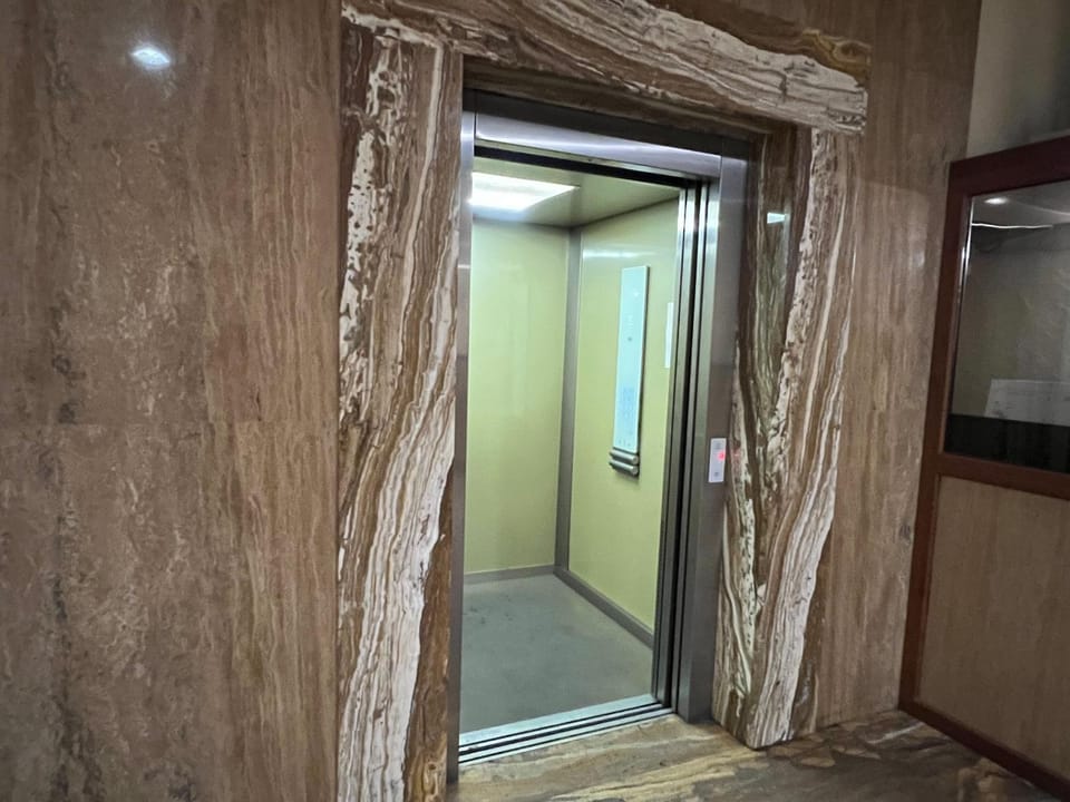 elevator