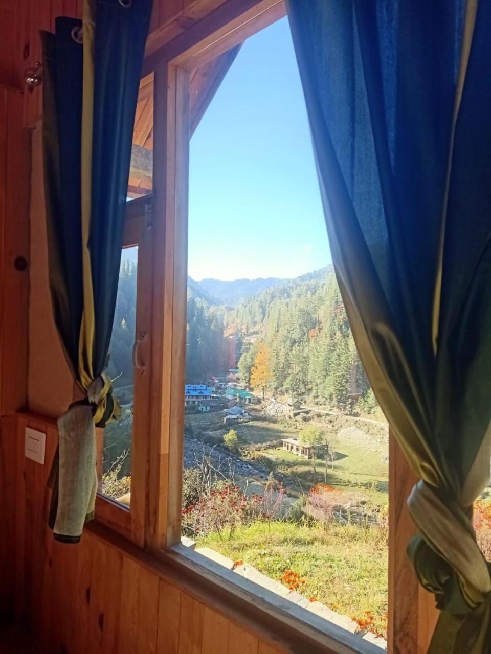 Shikhar cottage Inn in Himachal Pradesh