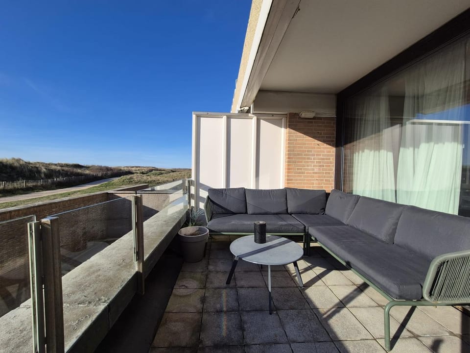 Sunset Boulevard Apartment in Egmond aan Zee