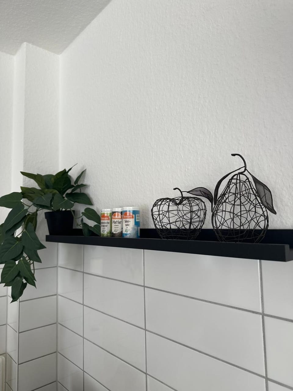 Kitchen or kitchenette, kitchen, kitchen