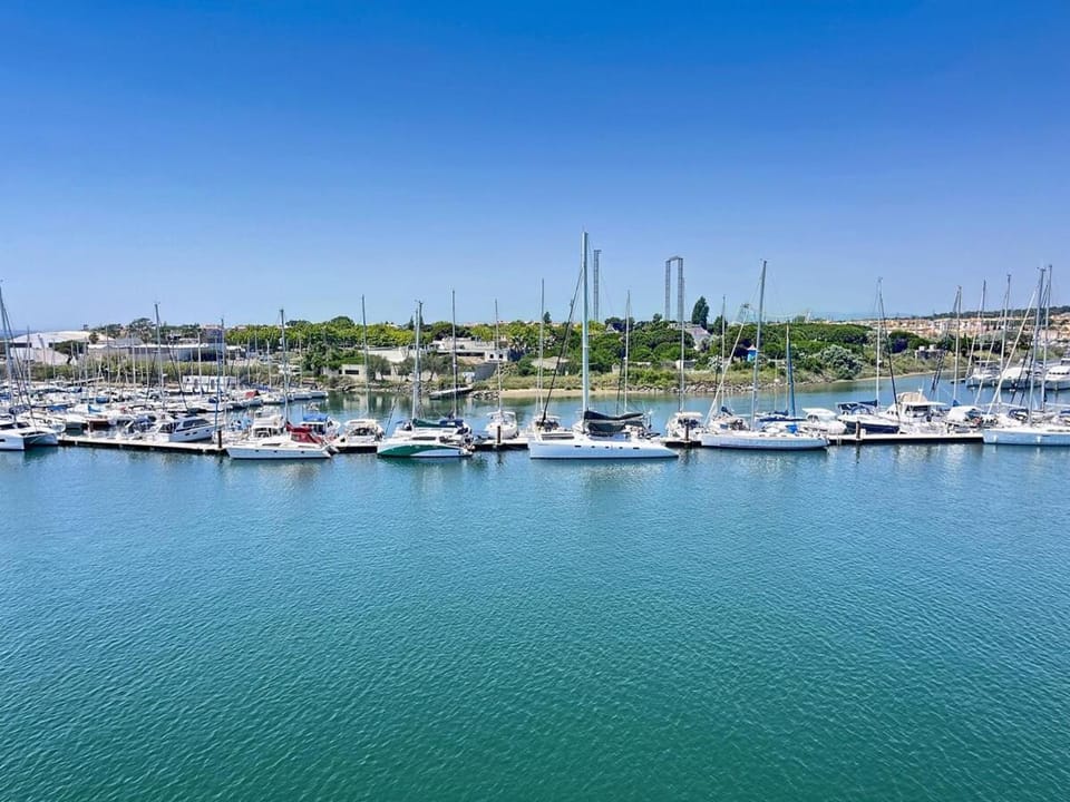 Le Balcon sur la Mer vue mer, parking, 4 pers Apartment in Agde