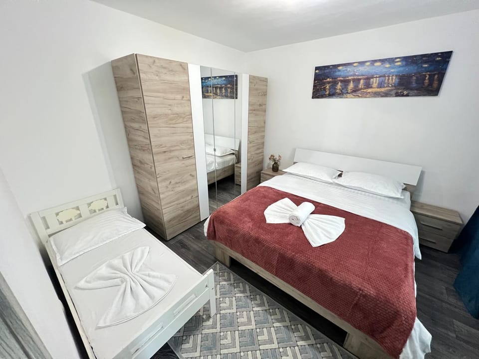 Bed, Bedroom, bunk bed