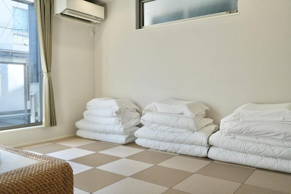 ISSHUKU-渋谷I-Newly Renovated 4BR House-Near Shinjuku & Shibuya-Up to 11 Guests Villa in Shibuya