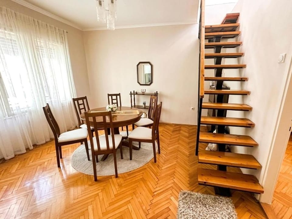 Comfortable apartment in the center of Ulcinj Apartment in Ulcinj