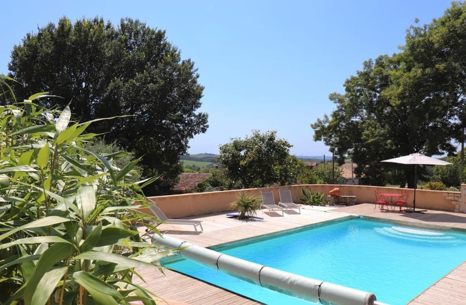 Garden, Garden view, Pool view, Swimming pool, sunbed
