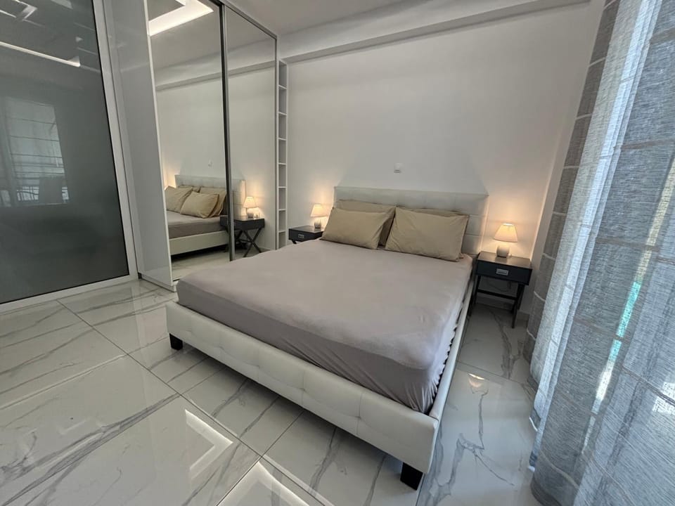 Bed, Bedroom, wardrobe