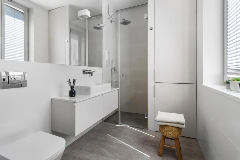 Studio near the Central Station and subway Apartment in Warsaw
