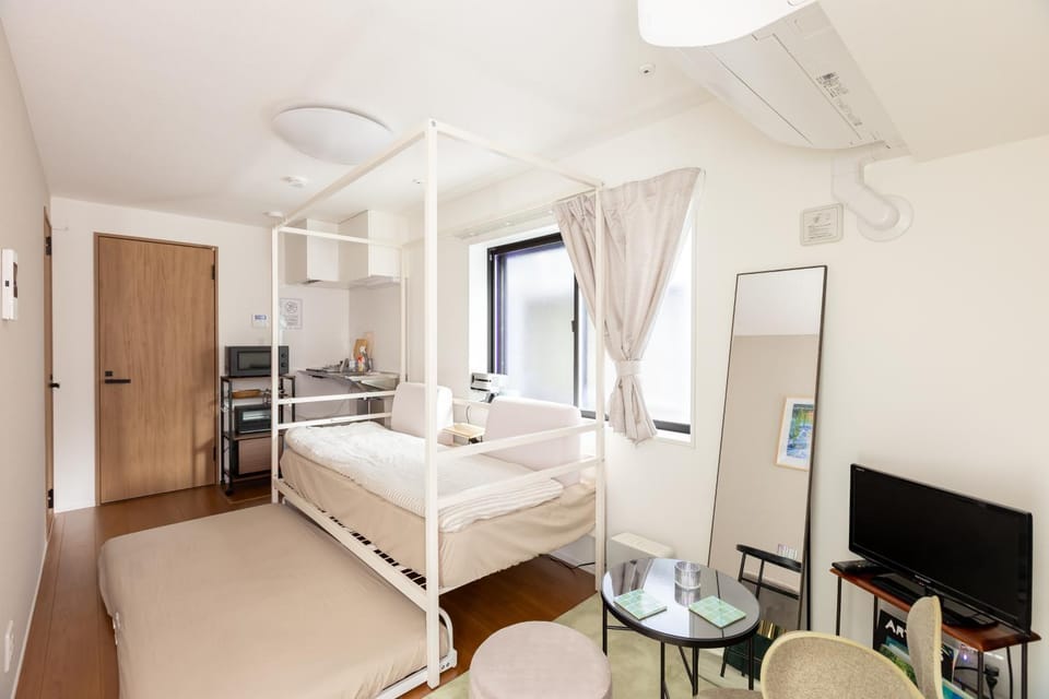 Bed, TV and multimedia, Kitchen or kitchenette, Living room, Seating area, Dining area, Bedroom, minibar, oven