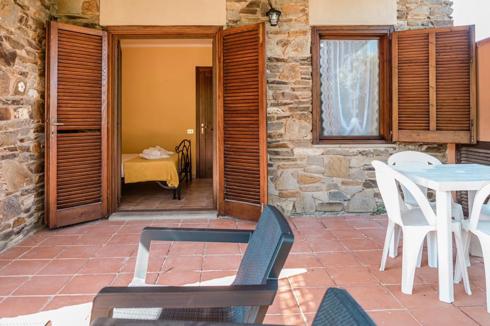 Balcony/Terrace, Photo of the whole room, Bedroom