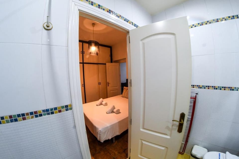 The Plaza Castilla Hideaway Apartment in Madrid