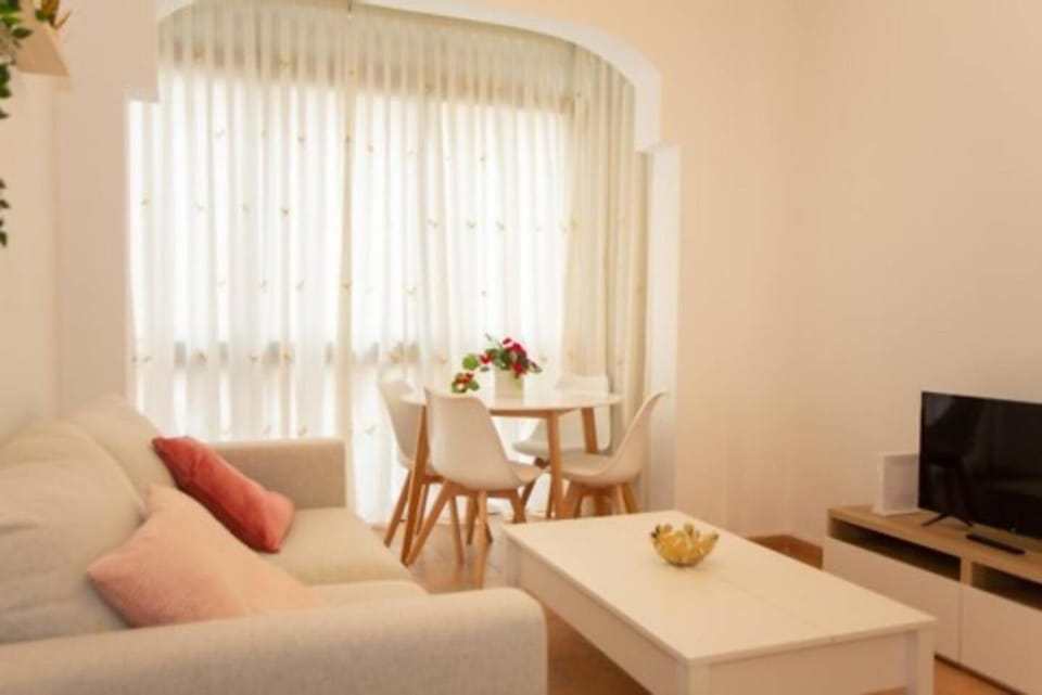 LovelyLoft Teatro Apartment in Alicante