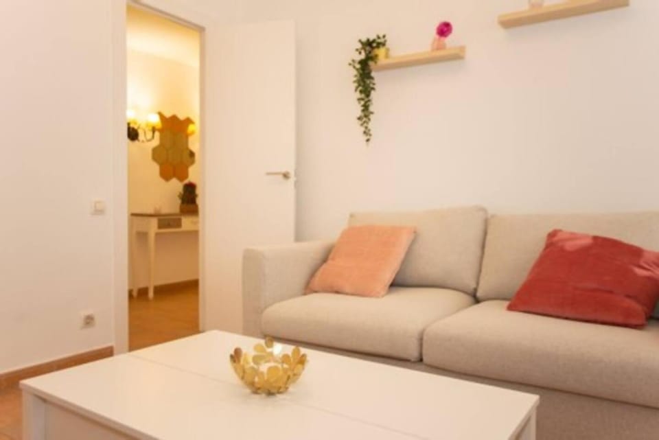 LovelyLoft Teatro Apartment in Alicante