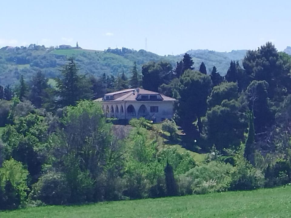 Country House Villa Marezi Bed and Breakfast in Marche