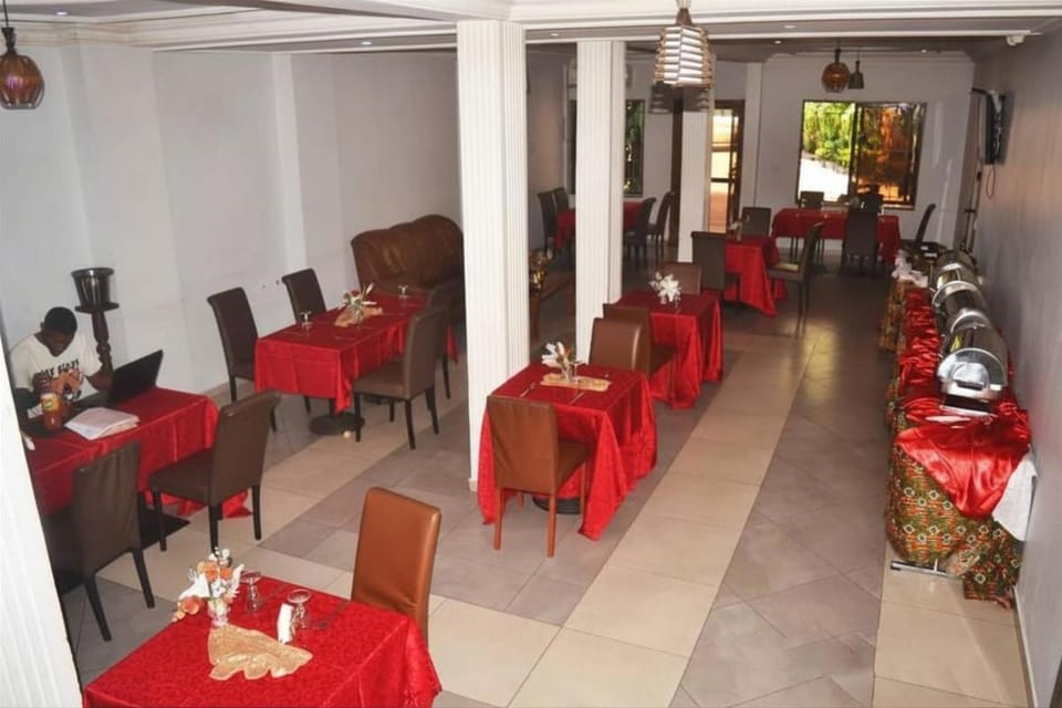 Arenah hotel Apartment in Yaoundé