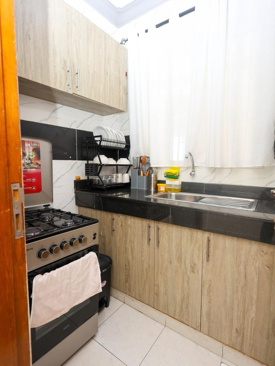 Kitchen or kitchenette, kitchen, kitchen