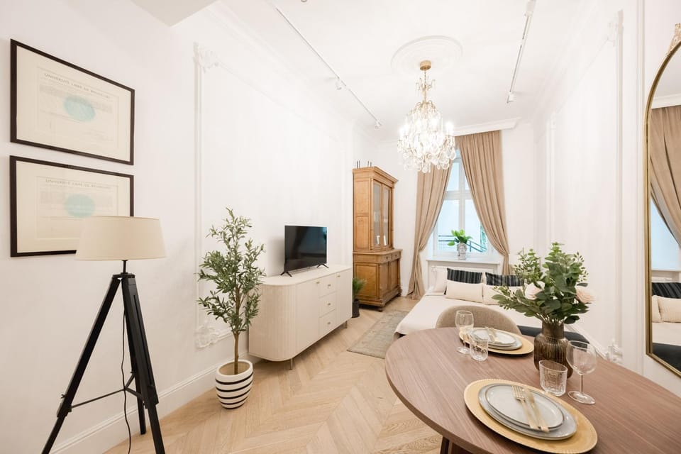 Belle Époque Apartament Warszawa Centrum Śródmieście Apartment in Warsaw